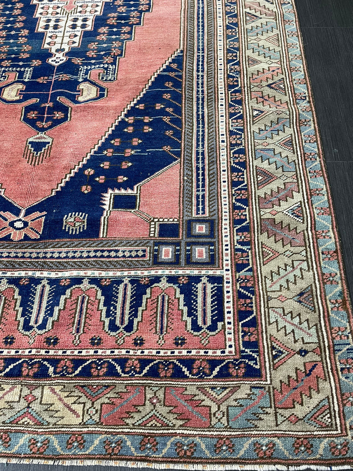Pink Turkish Runner Rug 4' 8" x 9' 7" Hand-Knotted field