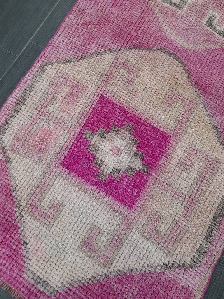 Beige Turkish Runner Rug 2' 5" x 8' 2" Hand-Knotted view 9