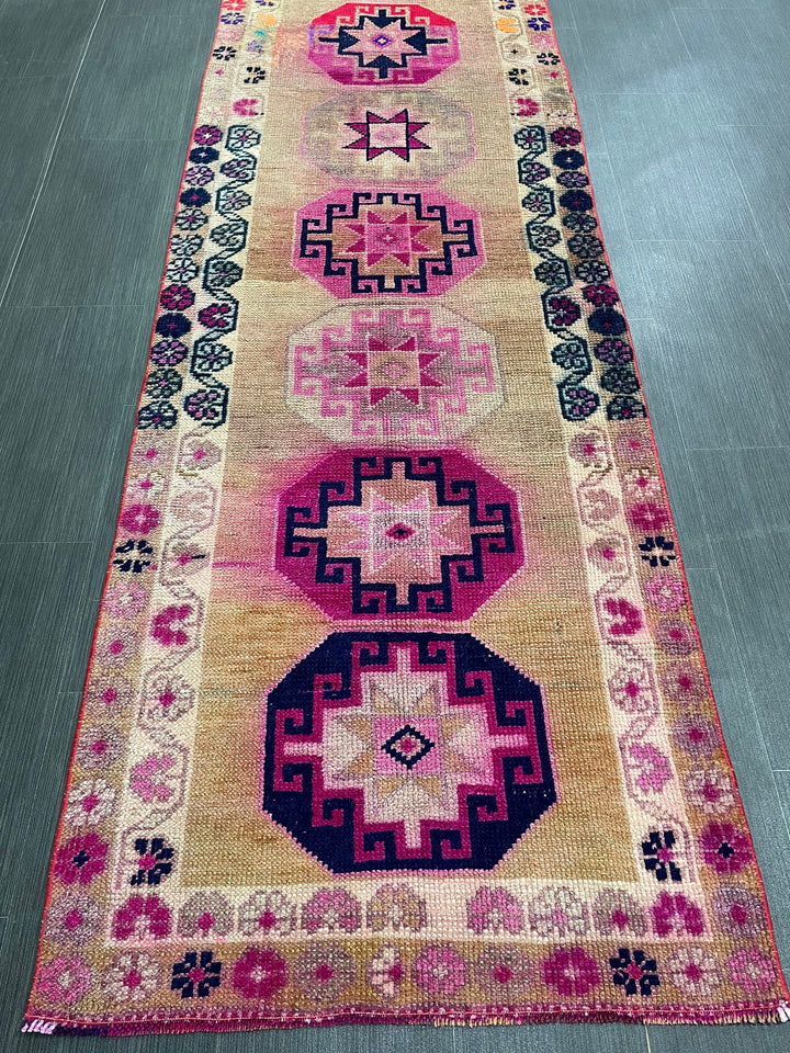 Beige Turkish Runner Rug 2' 8" x 13' Hand-Knotted pattern