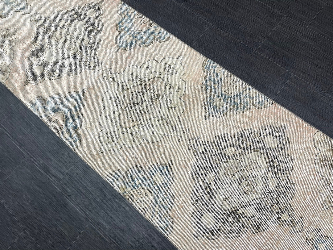 Beige Turkish Runner Rug 2' 8" x 12' 5" Hand-Knotted detail