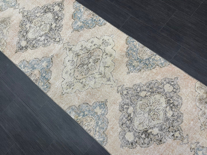 Beige Turkish Runner Rug 2' 8" x 12' 5" Hand-Knotted detail