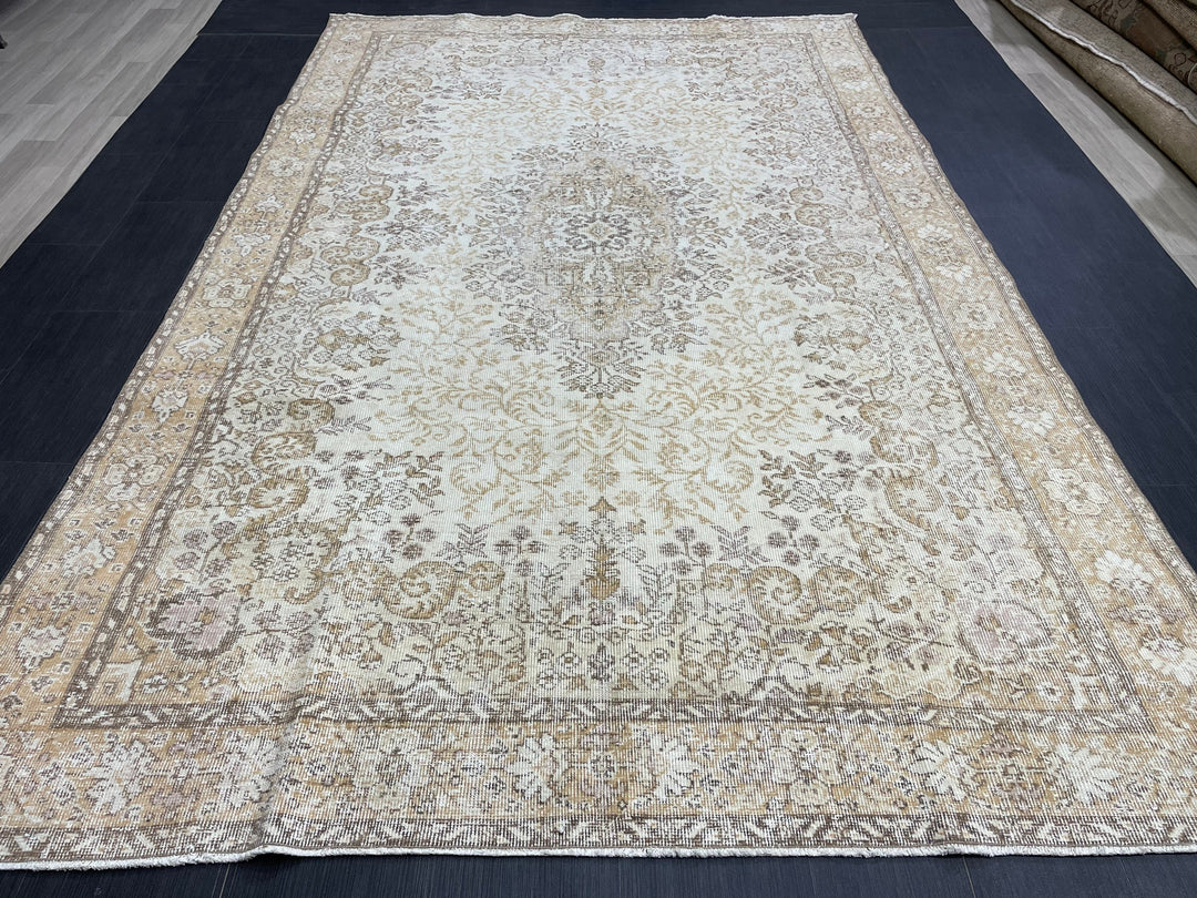 Beige Turkish Oushak Rug 6' 6" x 10' 4" Hand-Knotted view 9