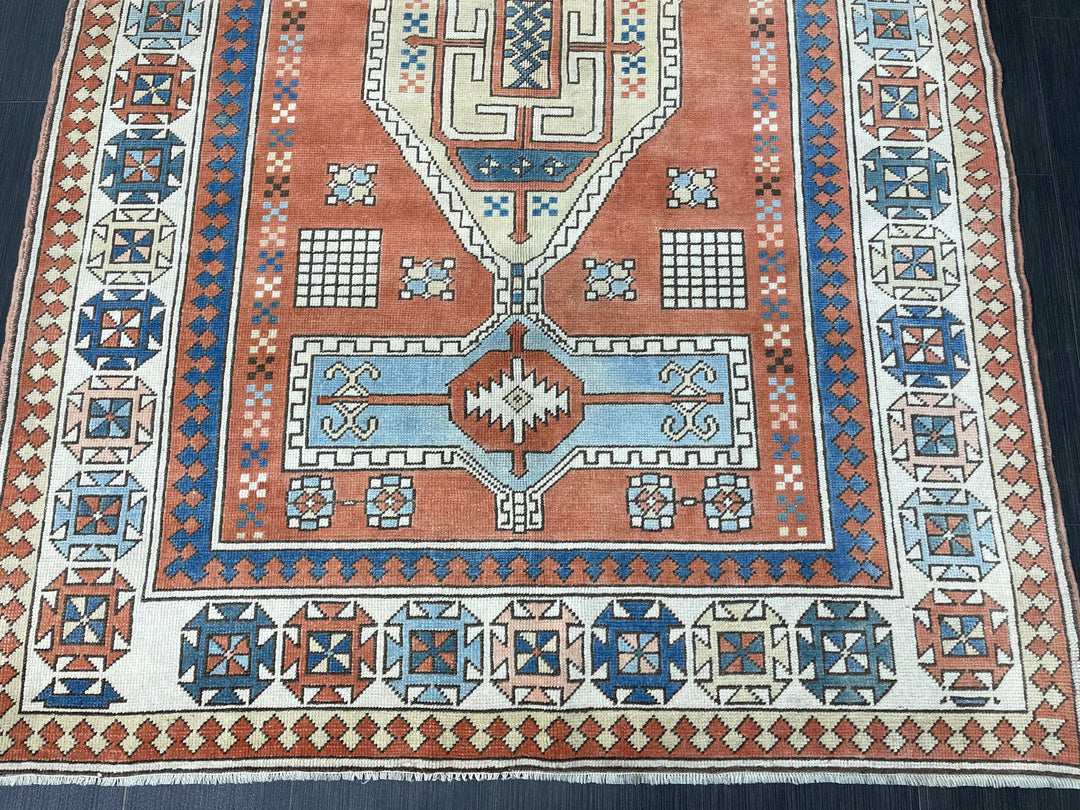 Turkish Oushak Rug 4' 8" x 7' Hand-Knotted field
