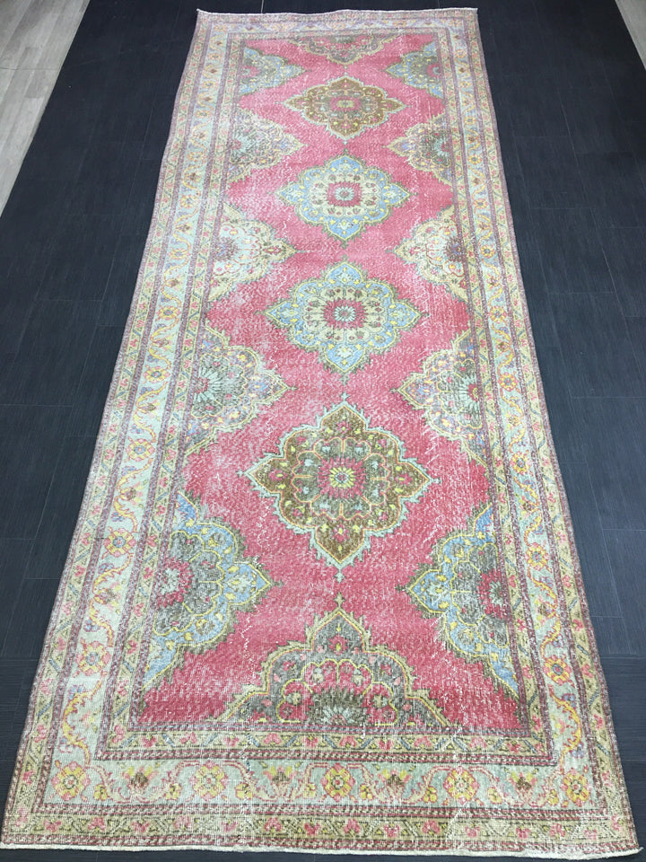Beige Turkish Runner Rug 4' 11" x 12' 11" Hand-Knotted border