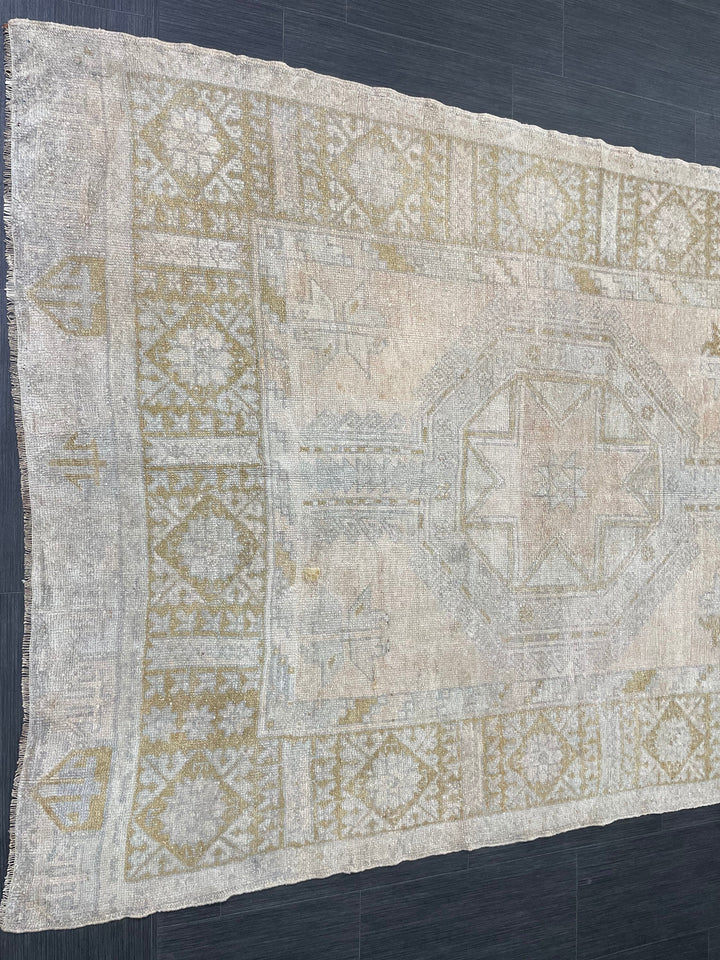 Beige Turkish Runner Rug 5' x 11' 5" Hand-Knotted close-up