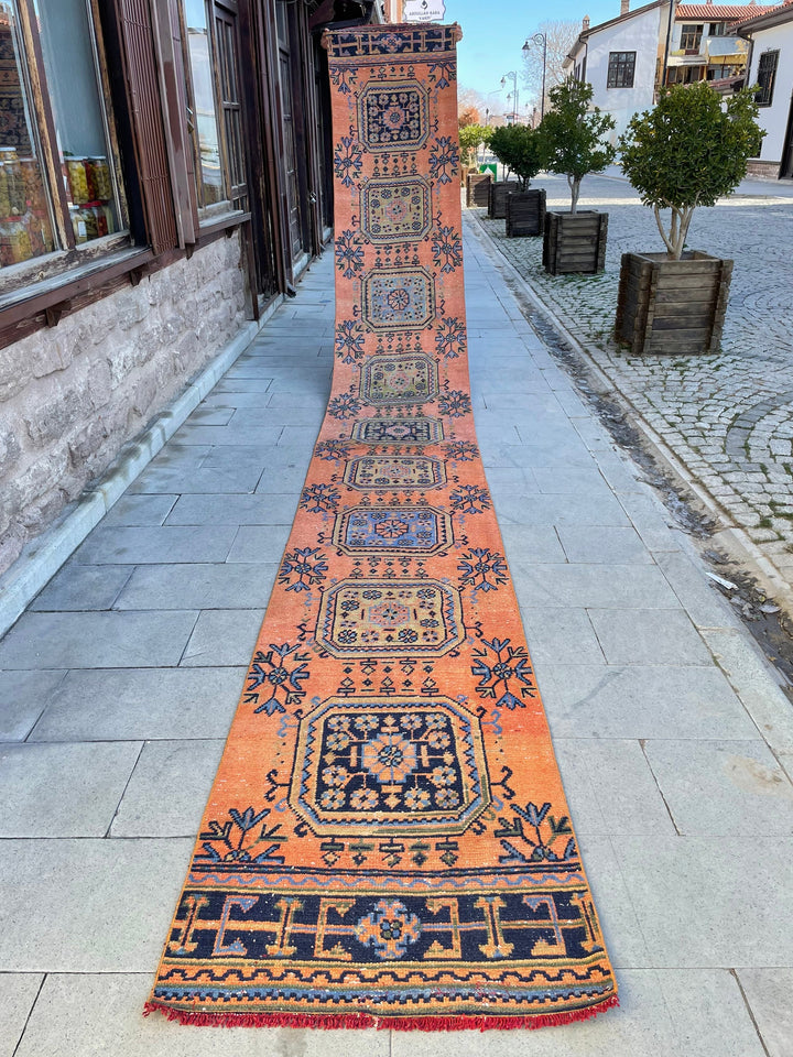 Beige Turkish Runner Rug 2' 7" x 19' 8" Hand-Knotted pattern