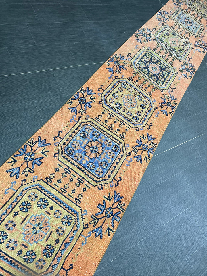 Beige Turkish Runner Rug 2' 7" x 19' 8" Hand-Knotted texture