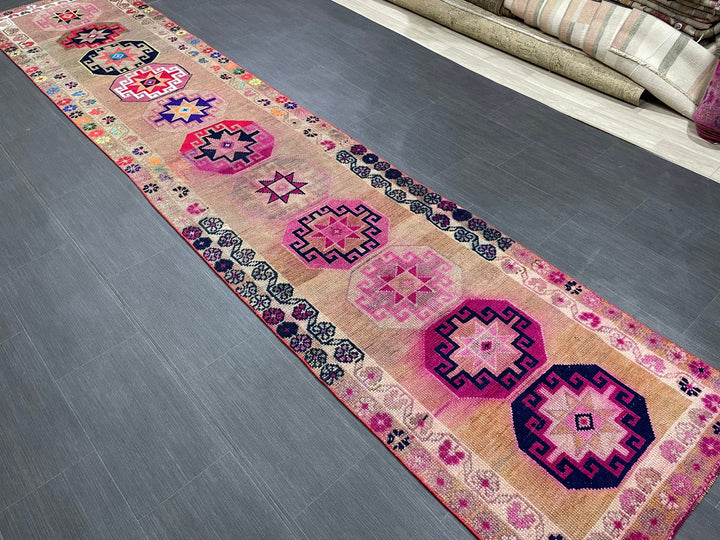 Beige Turkish Runner Rug 2' 8" x 13' Hand-Knotted texture