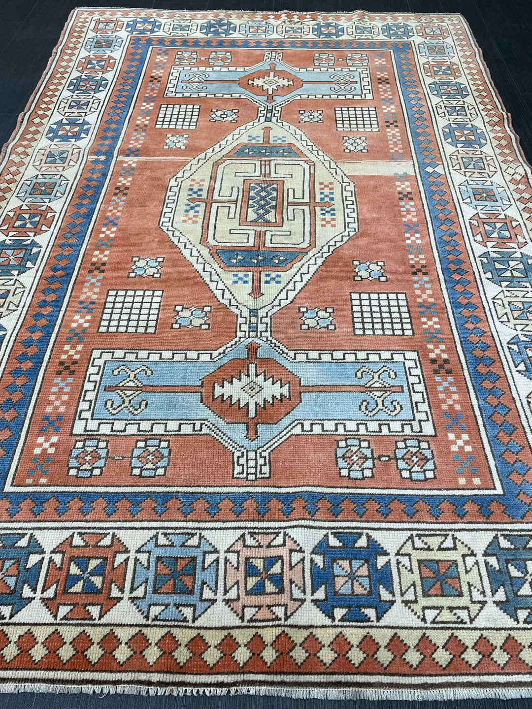 Turkish Oushak Rug 4' 8" x 7' Hand-Knotted close-up