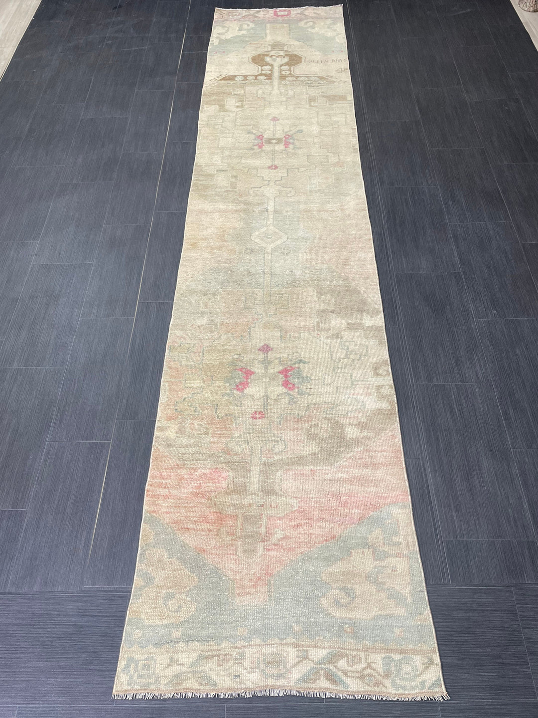 Beige Turkish Runner Rug 2' 6" x 11' 7" Hand-Knotted view 9