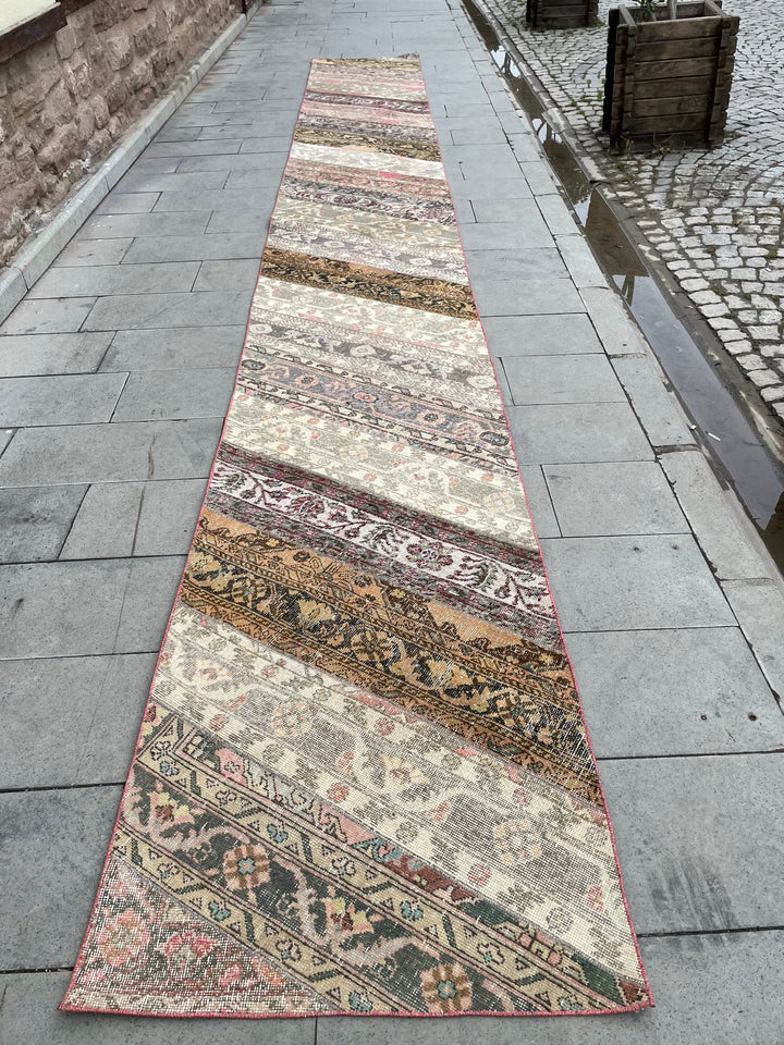 Beige Turkish Runner Rug 2' 9" x 22' 1" Hand-Knotted border