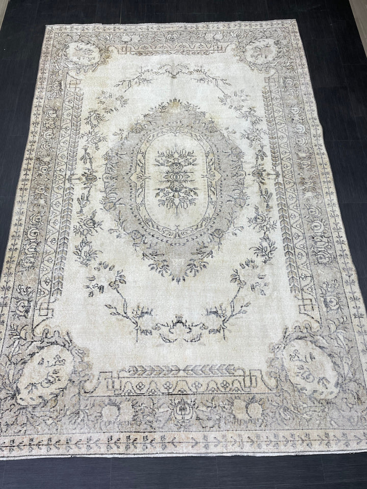Blue Turkish Vintage Rug 6' 9" x 10' Hand-Knotted | No. WR37681