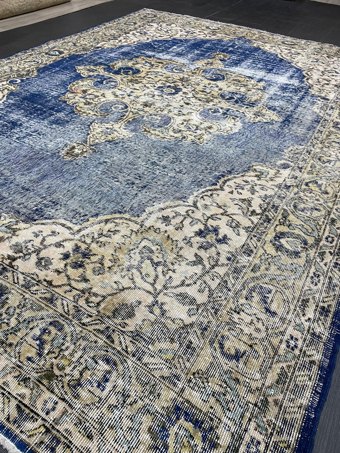 Beige Turkish Runner Rug 6' 8" x 9' 5" Hand-Knotted | No. WR26607