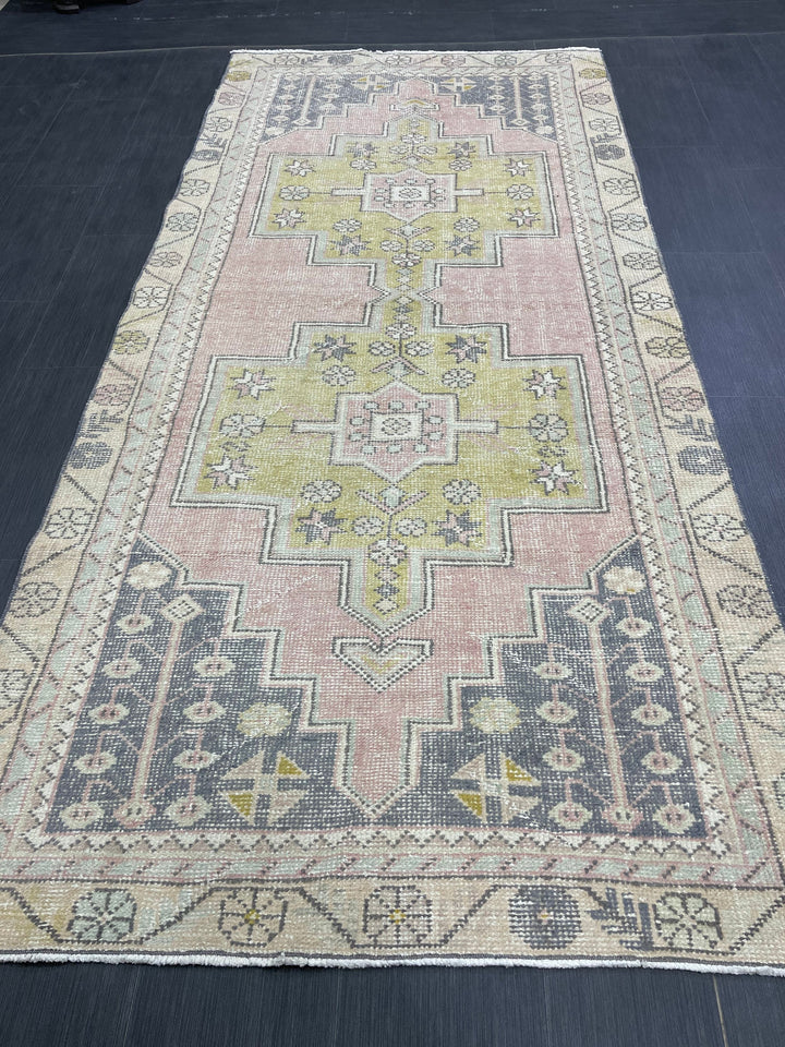 Turkish Oushak Rug 4' x 8' 8" Hand-Knotted reverse