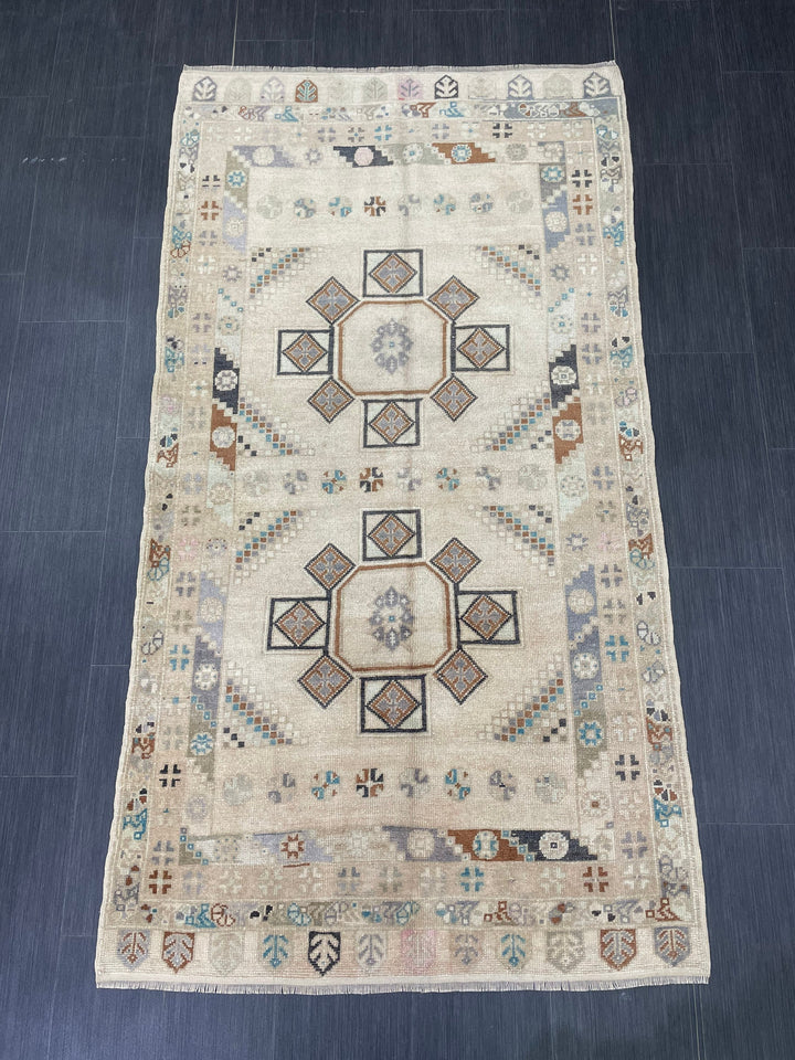 Beige Turkish Oushak Rug 3' 7" x 6' 9" Hand-Knotted texture