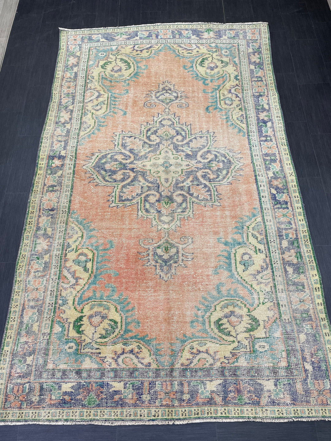 Tan Turkish Oushak Rug 5' 11" x 10' Hand-Knotted pattern