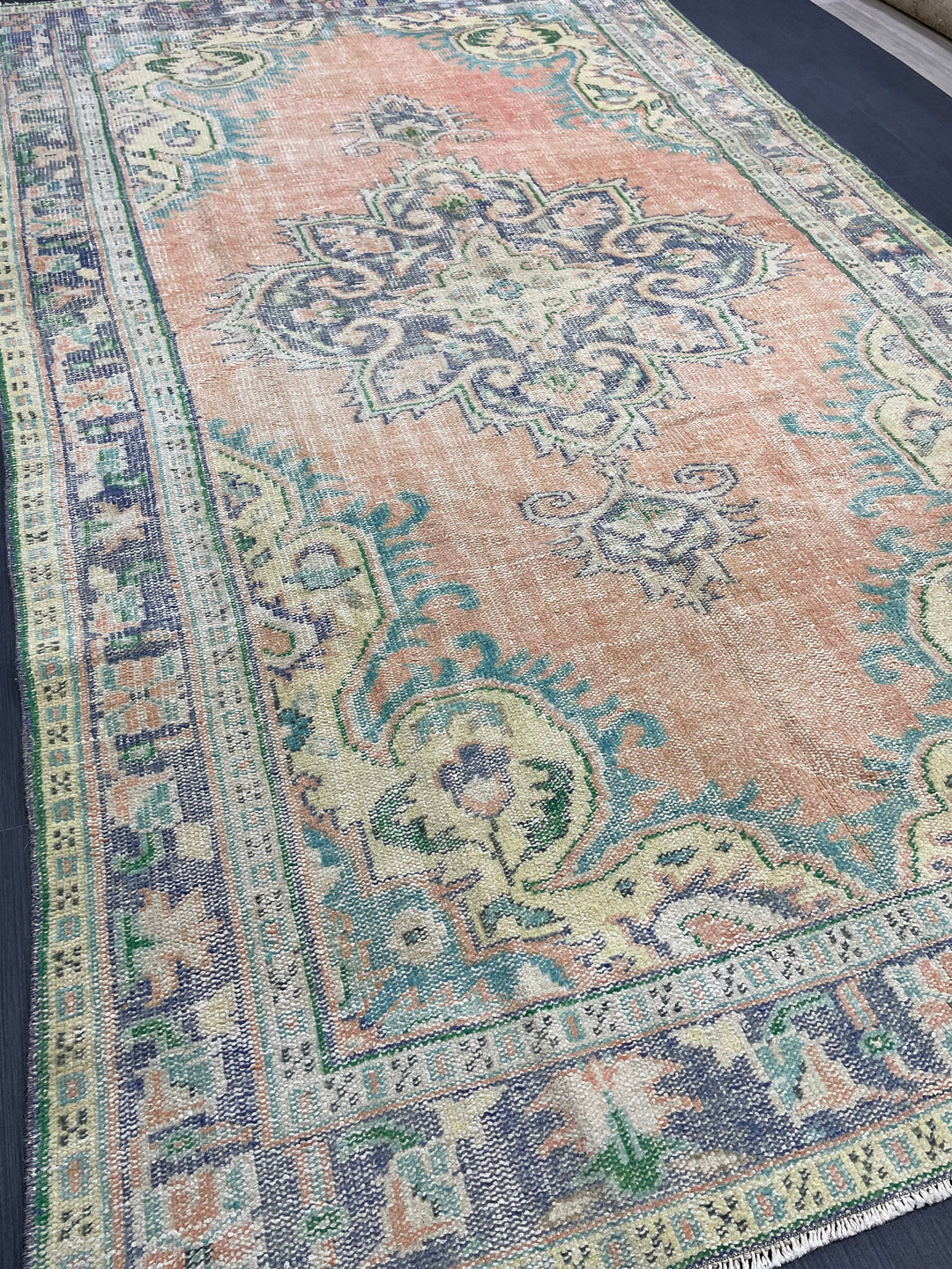 Tan Turkish Oushak Rug 5' 11" x 10' Hand-Knotted texture