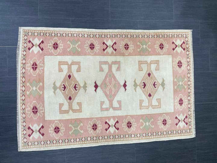 Pink Turkish Runner Rug 2' 9" x 4' 3" Hand-Knotted pattern