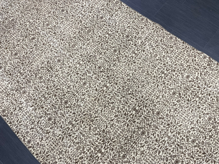 Rust Turkish Runner Rug 4' 8" x 9' 2" Hand-Knotted close-up