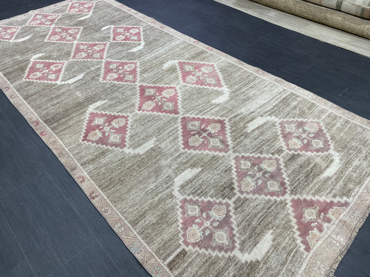 Beige Turkish Oushak Rug 4' 9" x 10' 8" Hand-Knotted