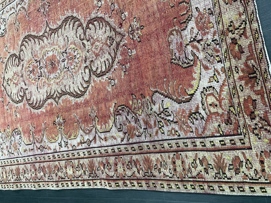 Beige Turkish Oushak Rug 6' 5" x 9' 3" Hand-Knotted | No. WR46789