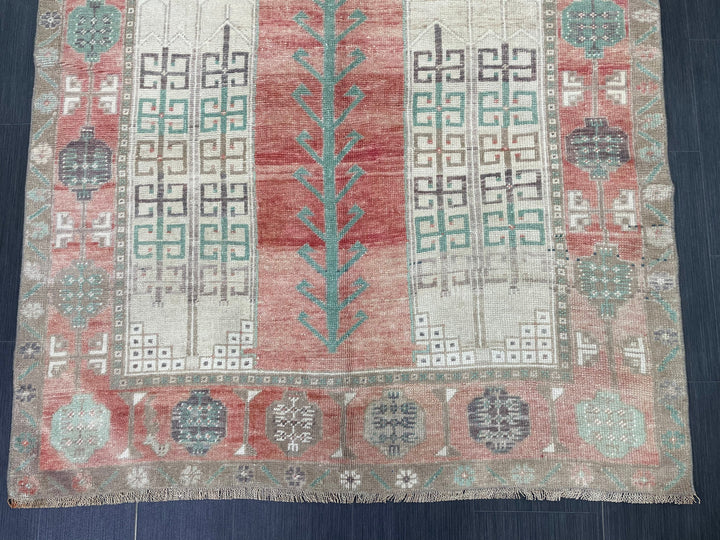 Beige Turkish Oushak Rug 4' 9" x 8' 4" Hand-Knotted reverse
