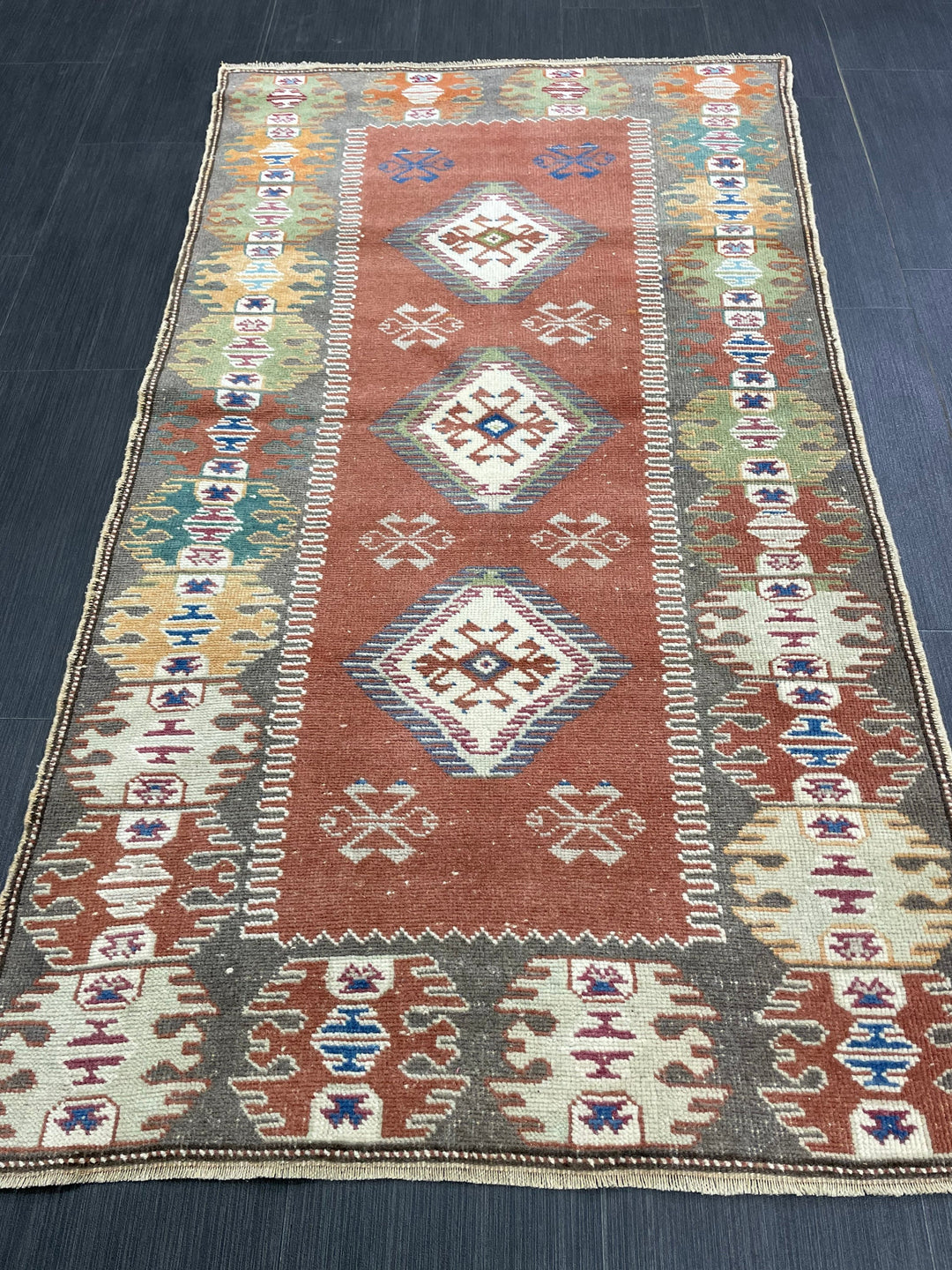 Beige Turkish Runner Rug 3' x 5' 3" Hand-Knotted detail