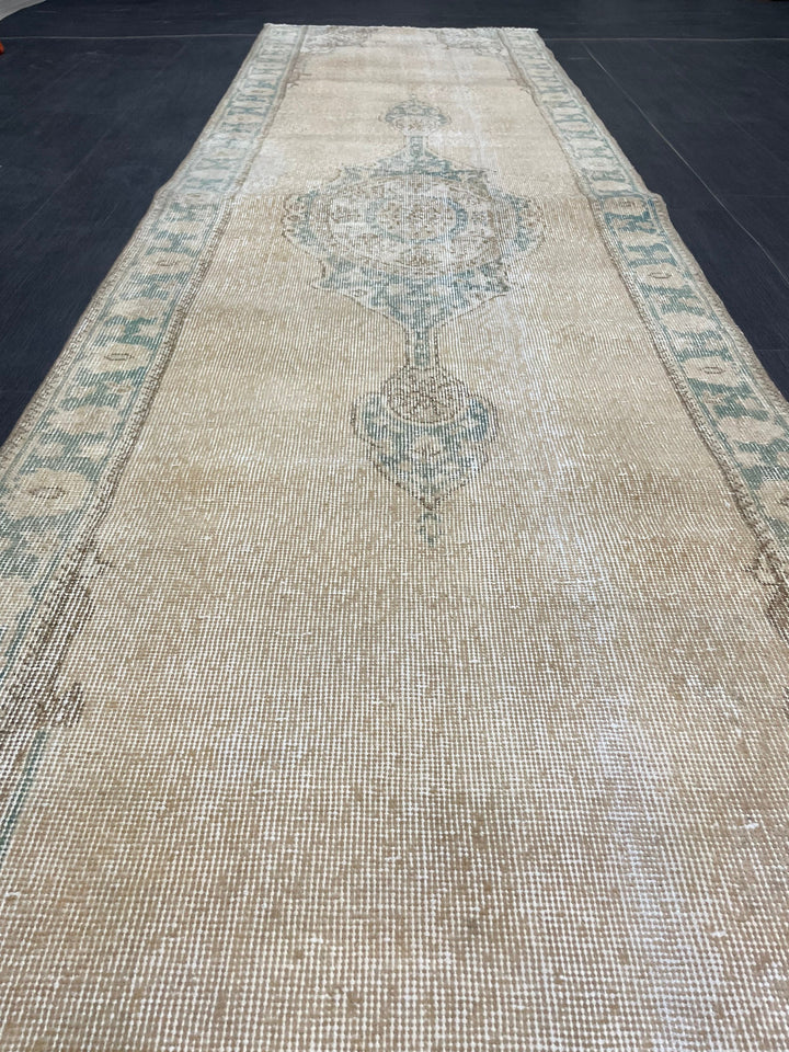 Beige Turkish Runner Rug 2' 11" x 11' 1" Hand-Knotted detail