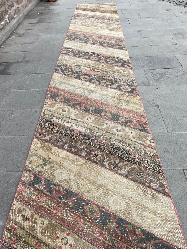 Beige Turkish Runner Rug 2' 9" x 20' 1" Hand-Knotted border