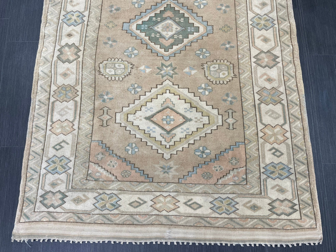 Beige Turkish Runner Rug 4' 1" x 6' 6" Hand-Knotted reverse