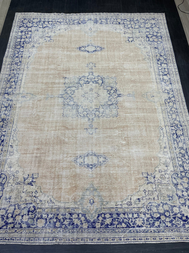 Beige Turkish Runner Rug 8' x 10' 10" Hand-Knotted view