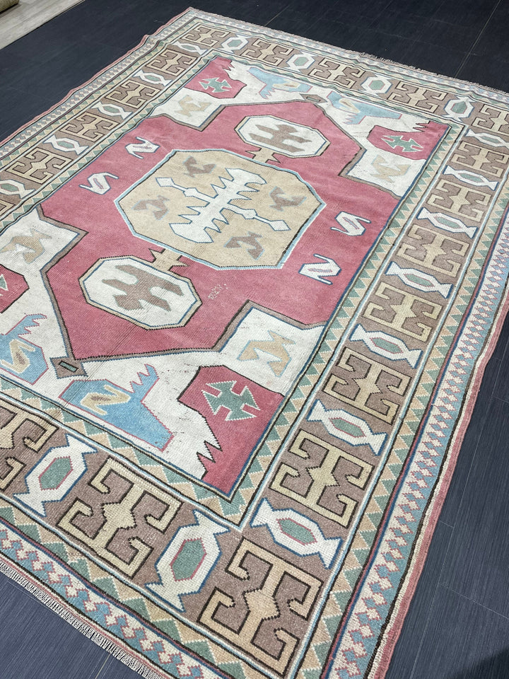 Beige Turkish Oushak Rug 6' 1" x 8' Hand-Knotted close-up