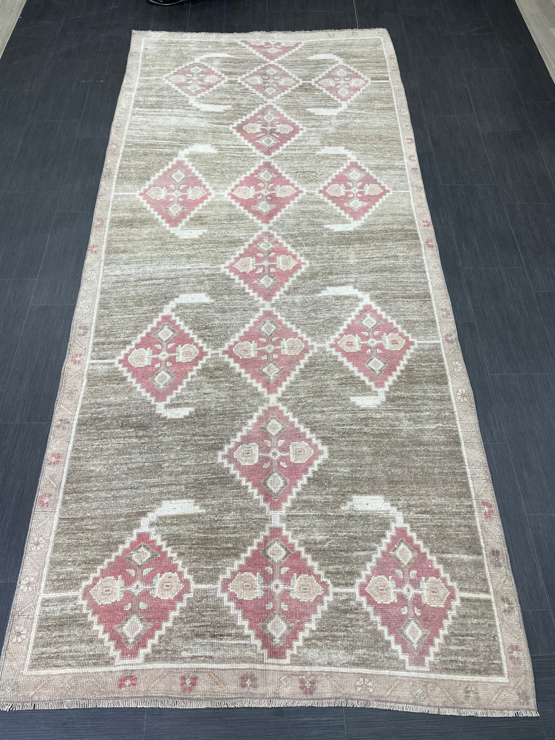 Beige Turkish Oushak Rug 4' 9" x 10' 8" Hand-Knotted close-up