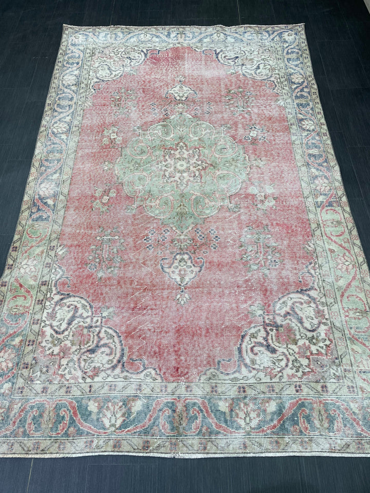 Tan Turkish Oushak Rug 5'7" x 8'11" Hand-Knotted detail