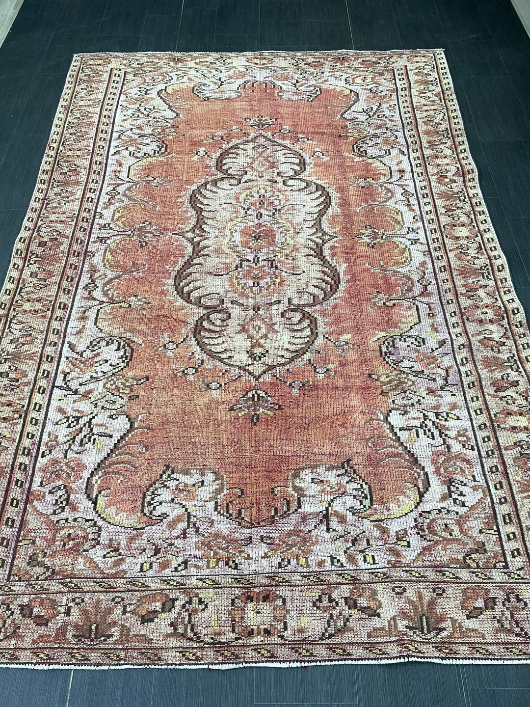 Beige Turkish Oushak Rug 6' 5" x 9' 3" Hand-Knotted | No. WR46789