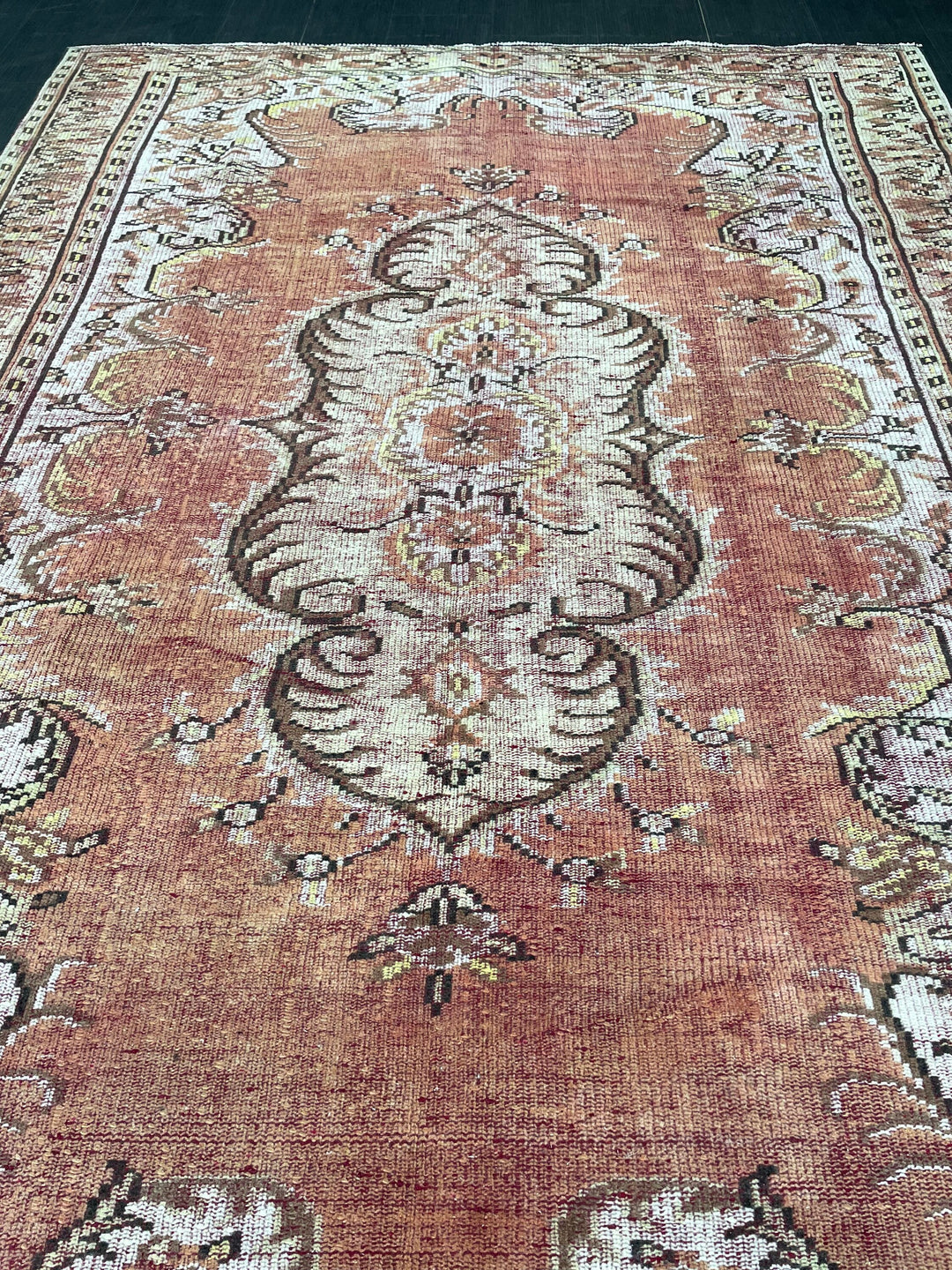Beige Turkish Oushak Rug 6' 5" x 9' 3" Hand-Knotted | No. WR46789