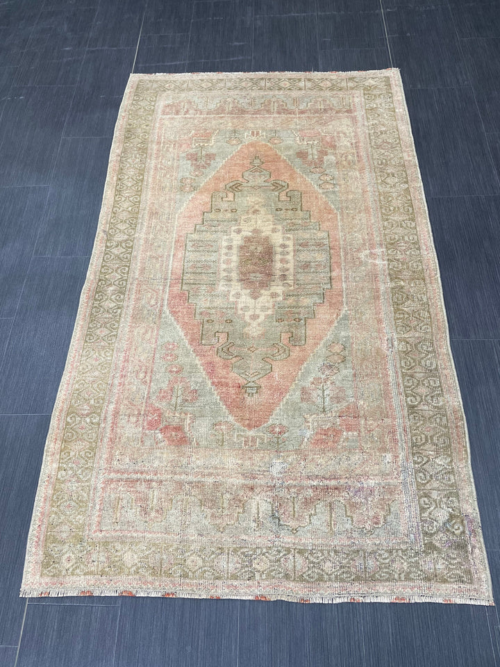 Beige Turkish Oushak Rug 3' 3" x 5' 7" Hand-Knotted texture