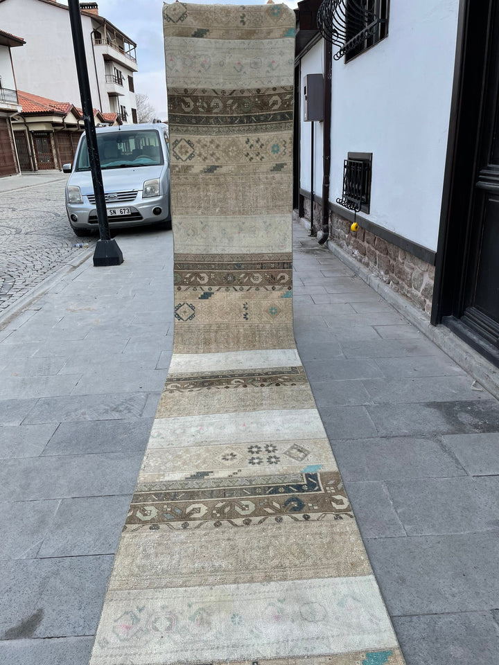 Beige Turkish Runner Rug 2' 8" x 19' 4" Hand-Knotted detail