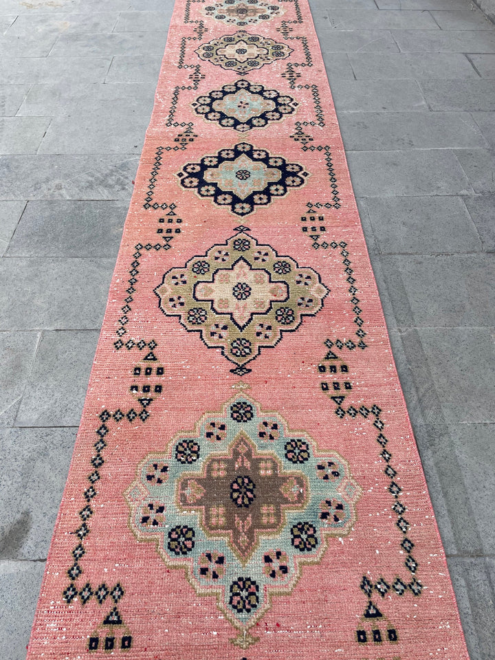 Pink Turkish Runner Rug 2' 8" x 20' 4" Hand-Knotted texture