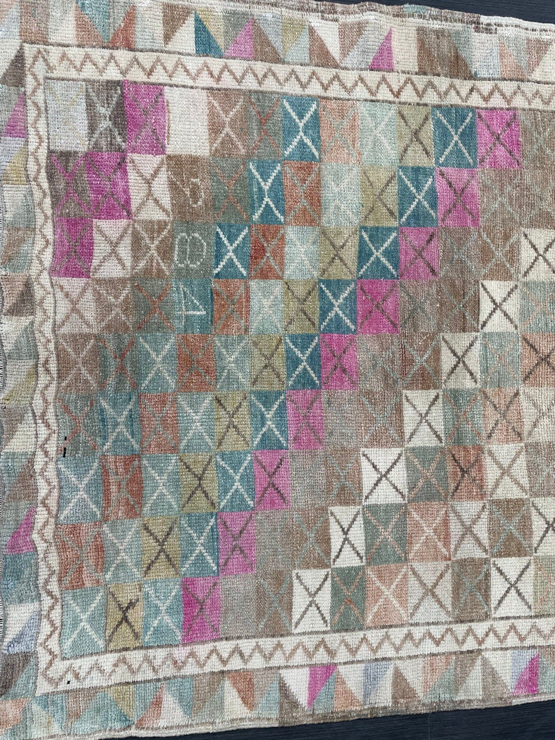 Beige Turkish Runner Rug 3' 9" x 6' 6" Hand-Knotted close-up