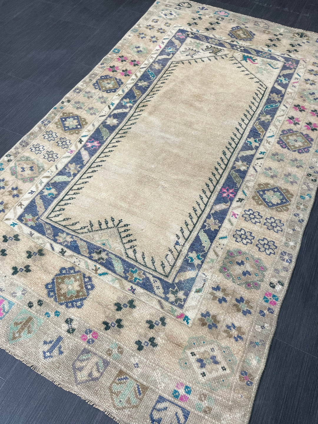 Beige Turkish Runner Rug 3' 6" x 6' 1" Hand-Knotted texture