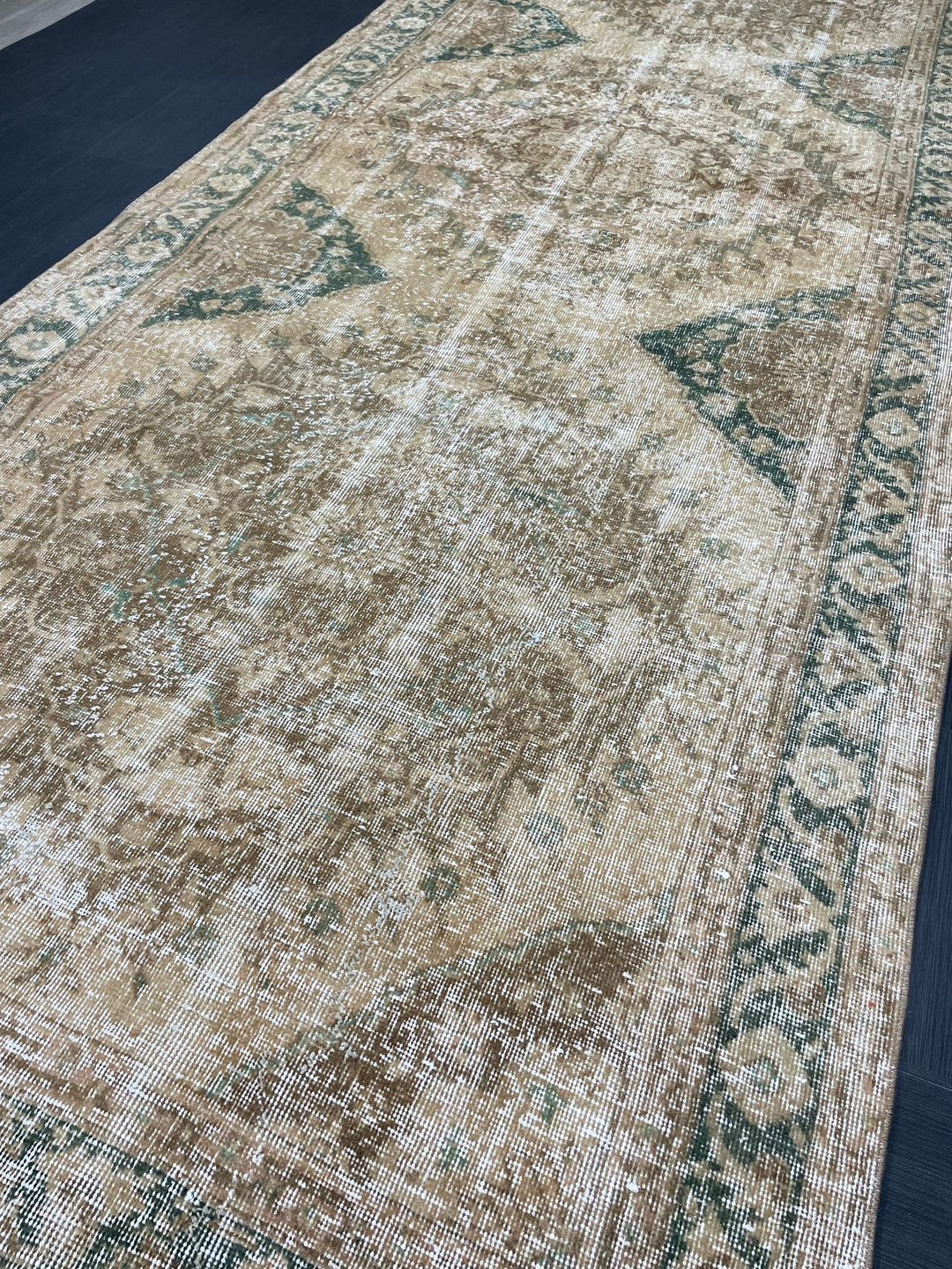 Beige Turkish Runner Rug 4' 10" x 13' 2" Hand-Knotted border