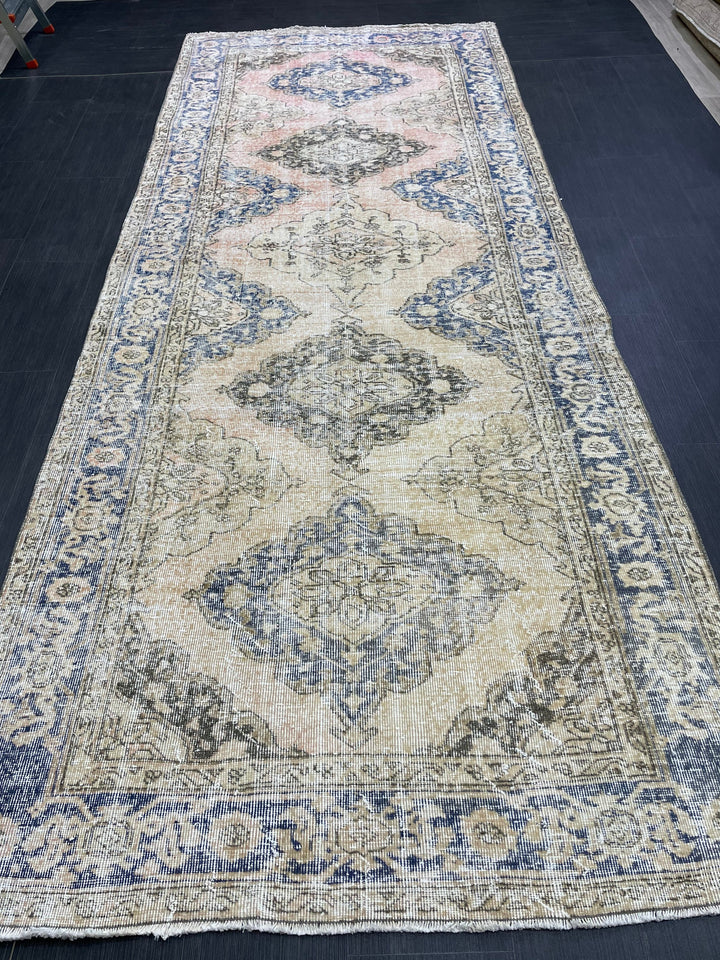 Beige Turkish Runner Rug 4' 9" x 11' 9" Hand-Knotted close-up