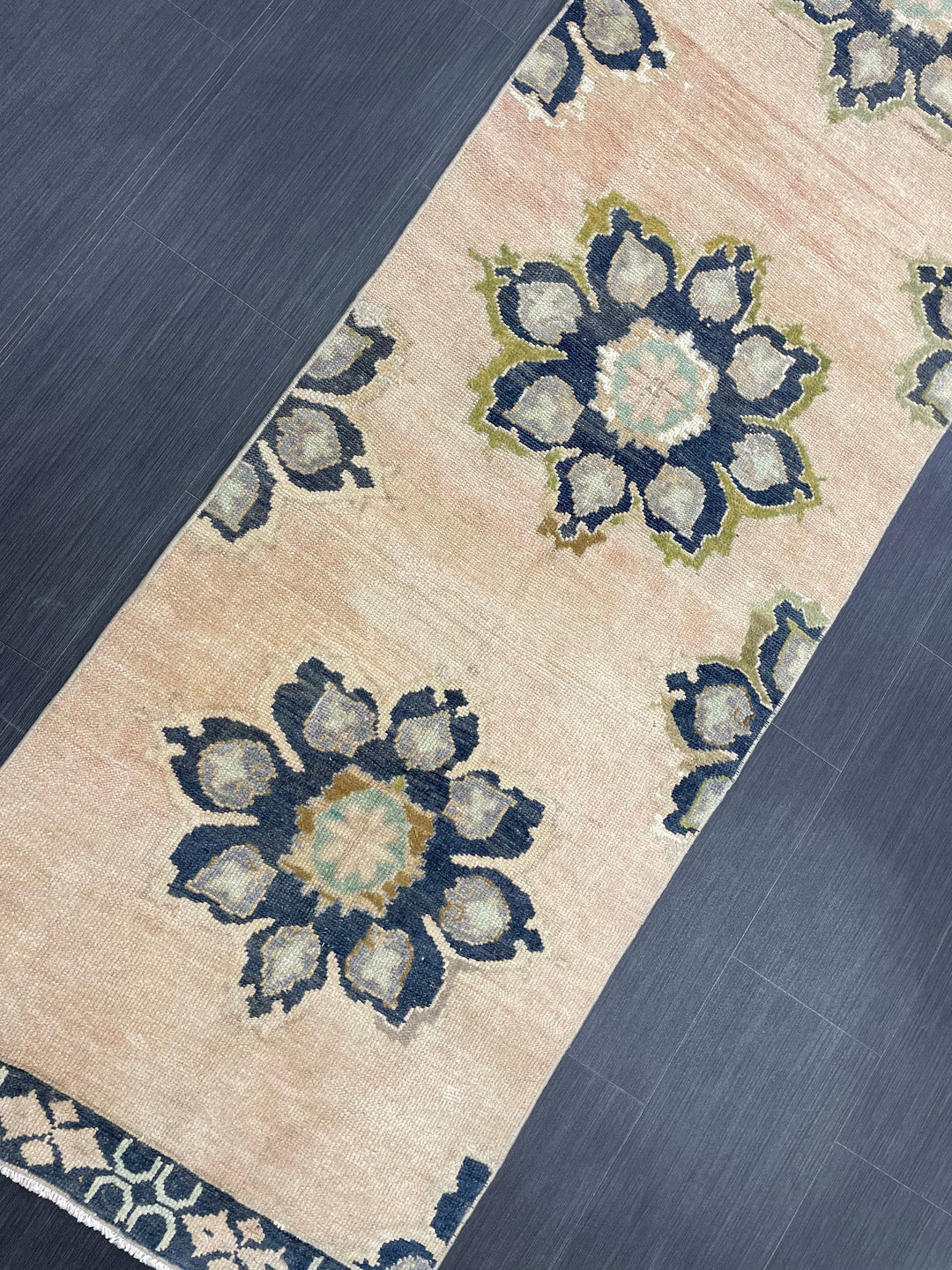 Turkish Runner Rug 2' 5" x 10' 6" Hand-Knotted border