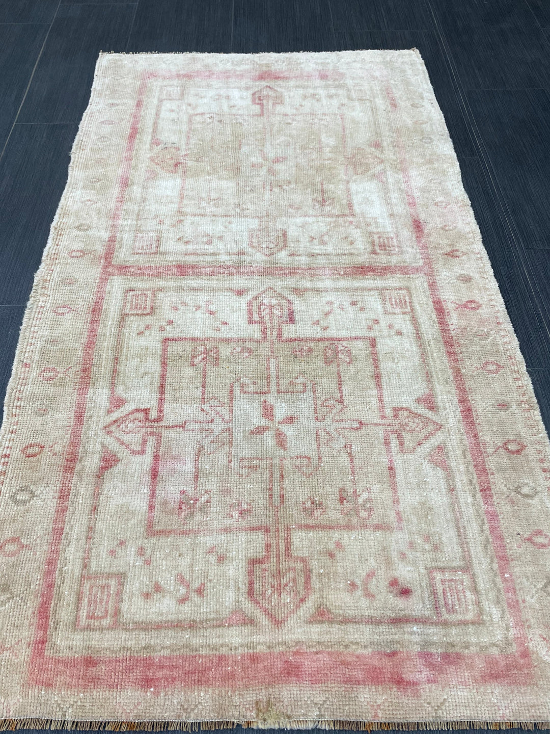 Pink Turkish Oushak Rug 4' 3" x 7' 2" Hand-Knotted border