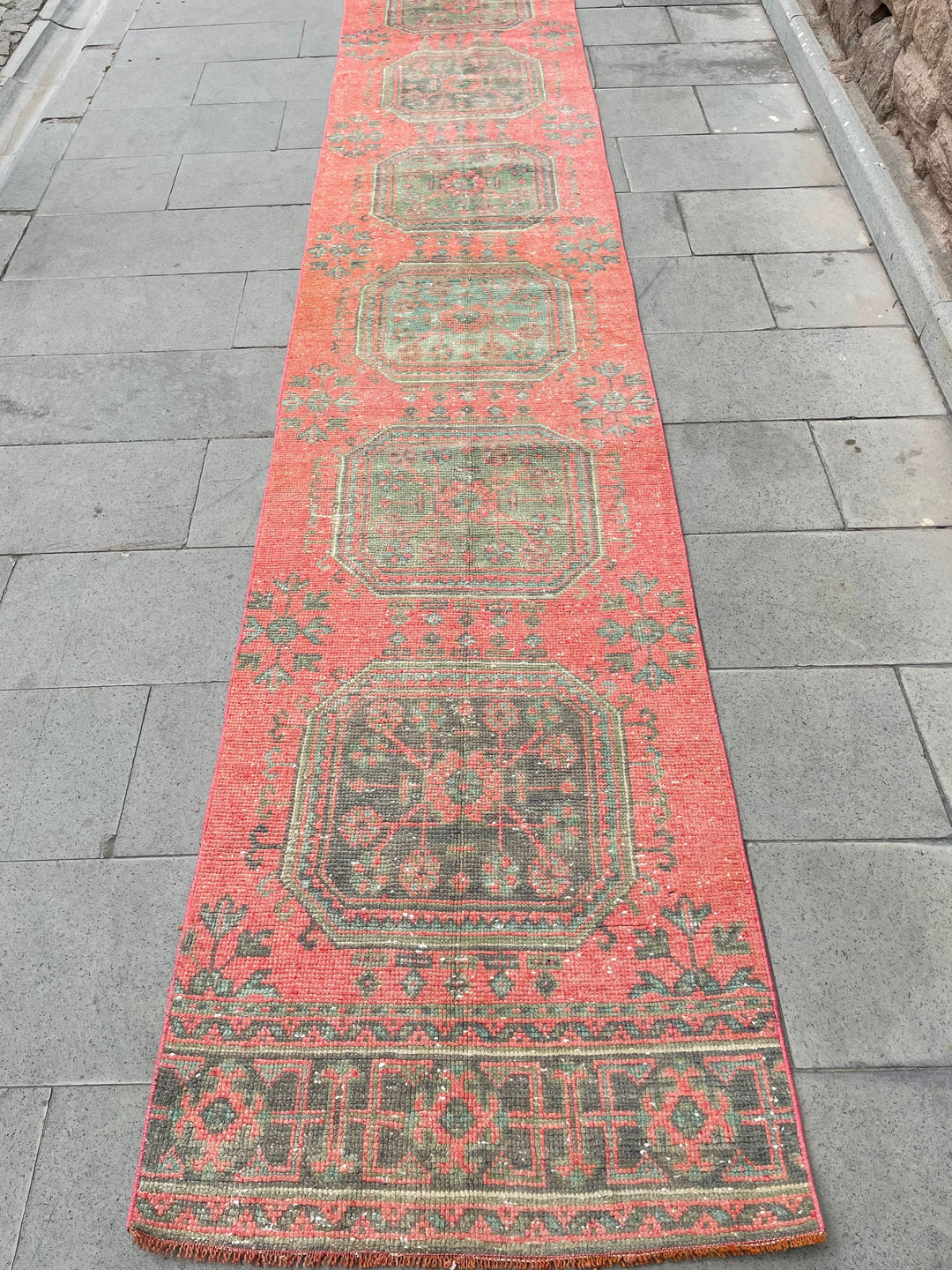 Beige Turkish Runner Rug 2' 6" x 19' 1" Hand-Knotted pattern