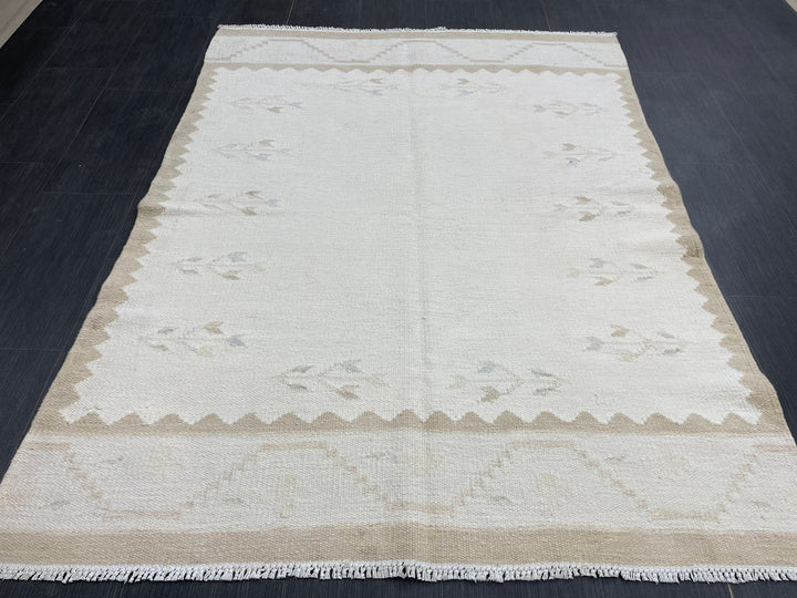Rust Turkish Runner Rug 4' 6" x 6' 1" Hand-Knotted detail