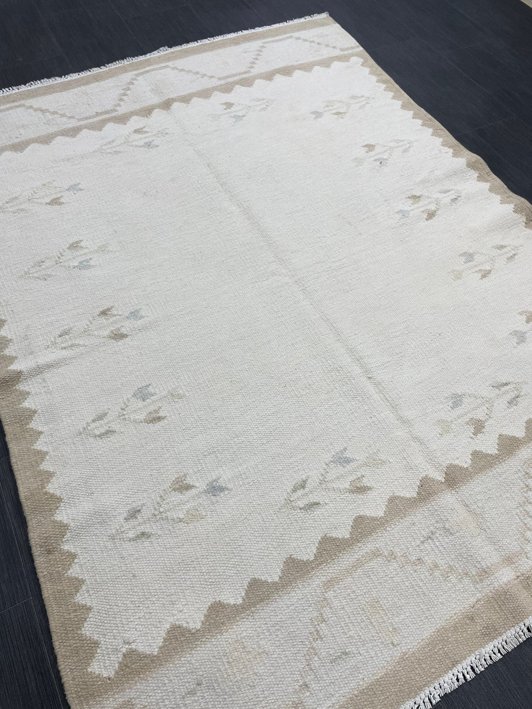 Rust Turkish Runner Rug 4' 6" x 6' 1" Hand-Knotted field