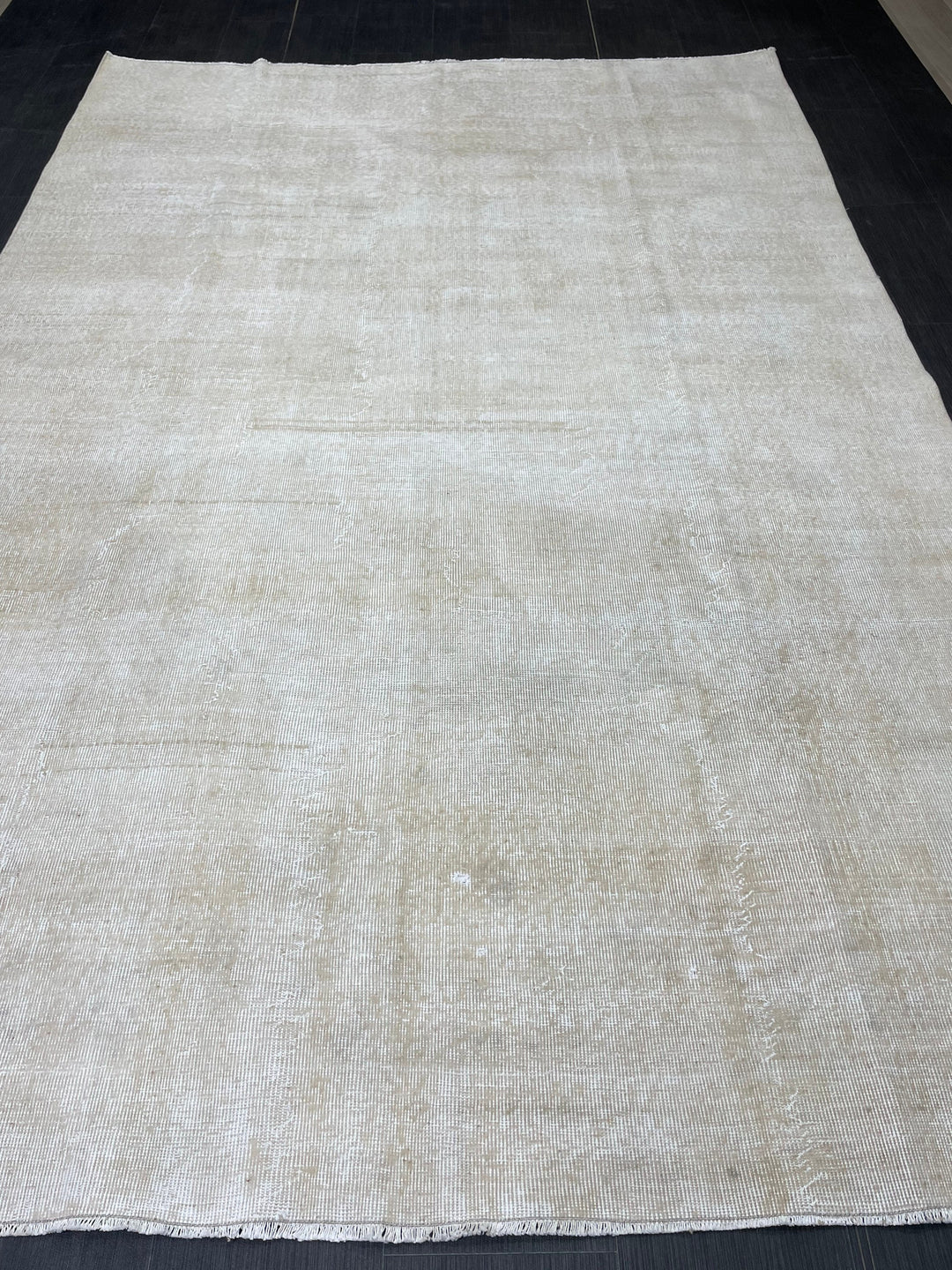 Turkish Runner Rug 6' 8" x 9' 11" Hand-Knotted close-up