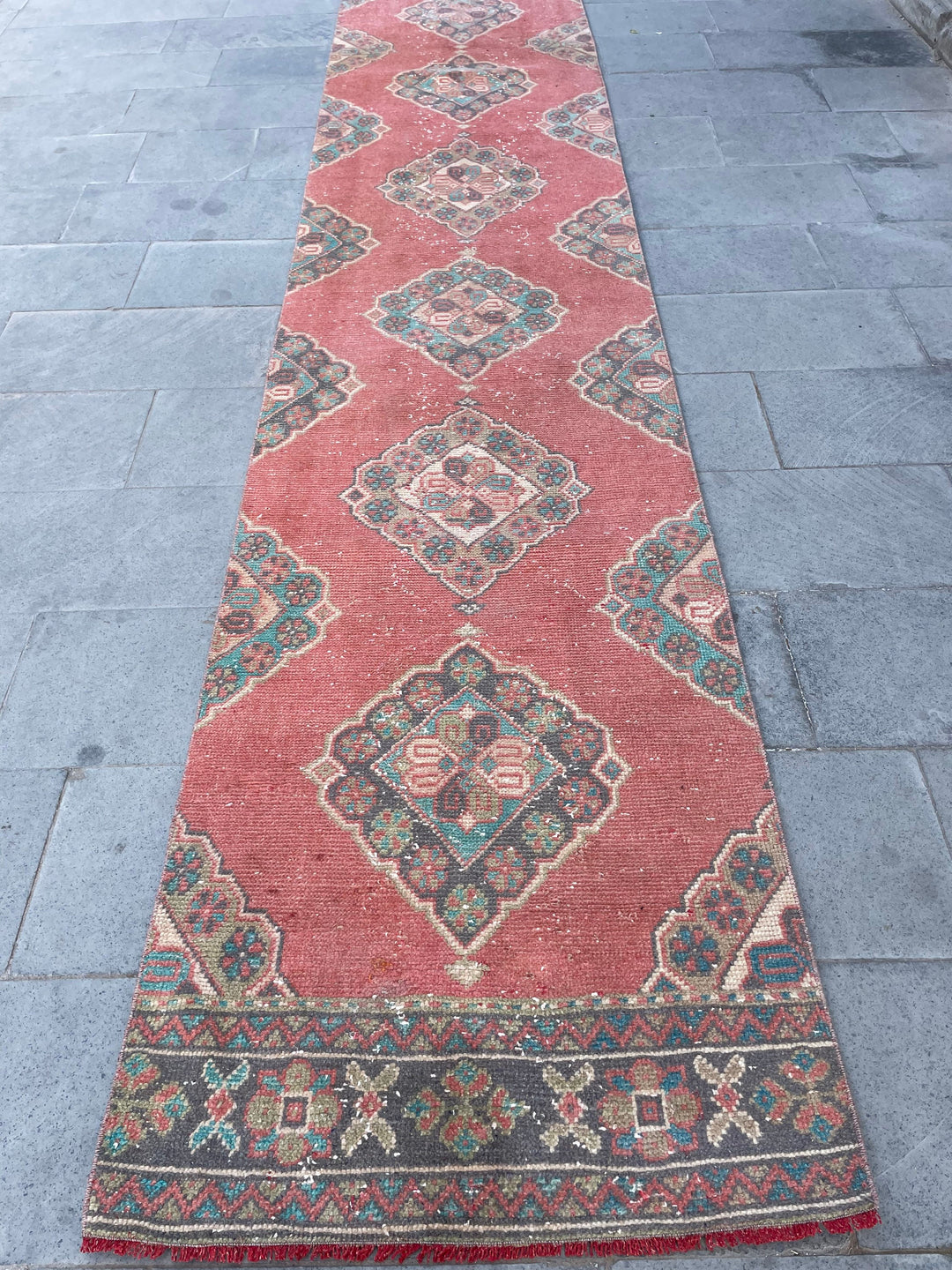Beige Turkish Runner Rug 2' 9" x 20' 10" Hand-Knotted border